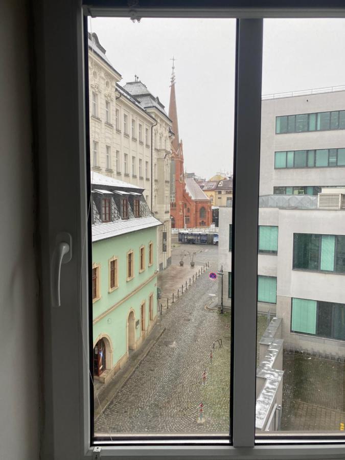 Old Town Apartments R11 Olomouc Buitenkant foto