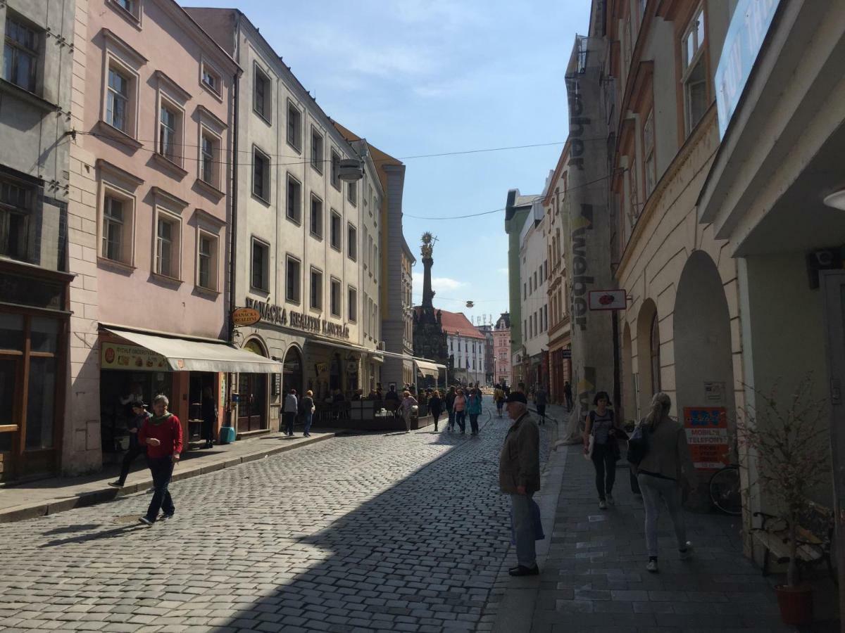 Old Town Apartments R11 Olomouc Buitenkant foto