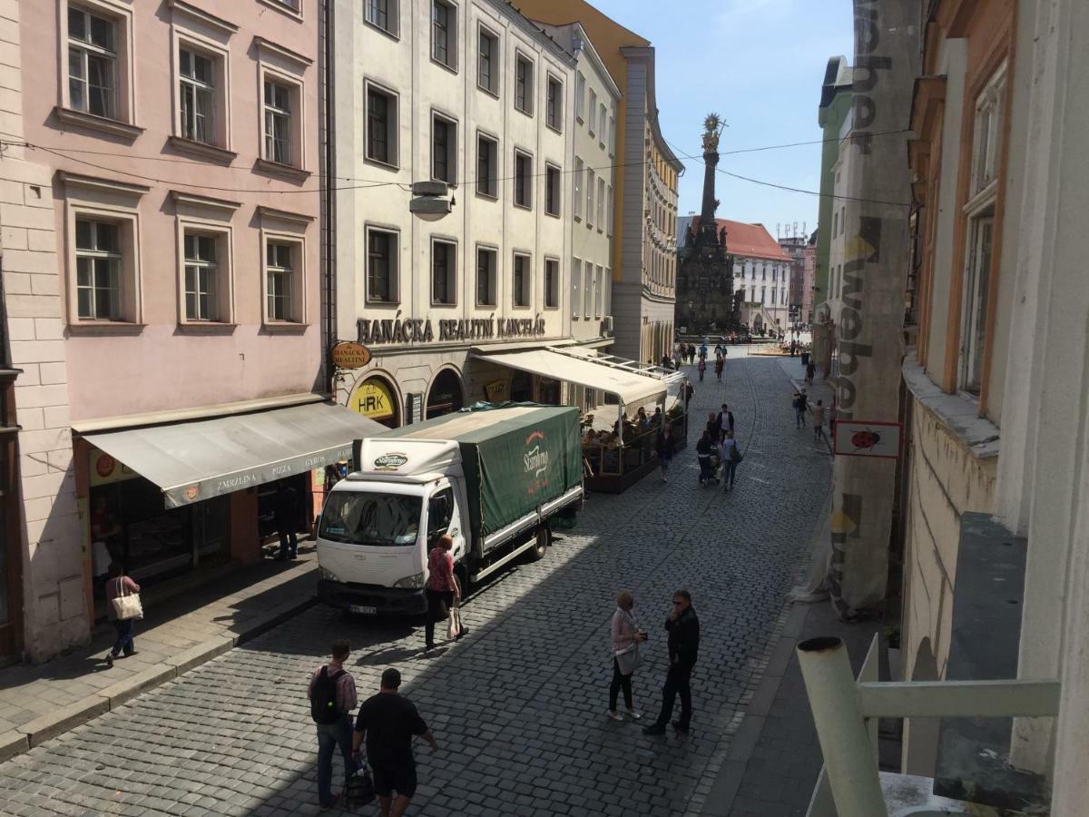 Old Town Apartments R11 Olomouc Buitenkant foto